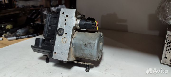 Блок абс, Блок ABS BMW Е65