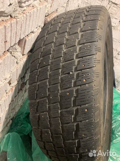 Cooper Weather-Master S/T 2 225/65 R17