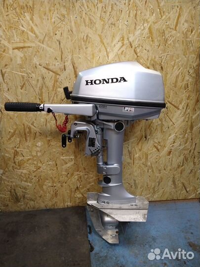 Лодочный мотор