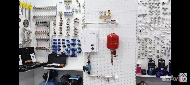 Сантехник а