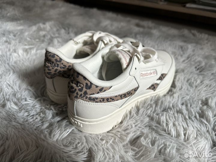 Кроссовки Reebok