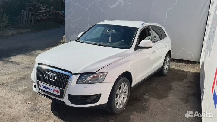 Фонарь задний правый Audi Q5 (8R) 8R0945094A