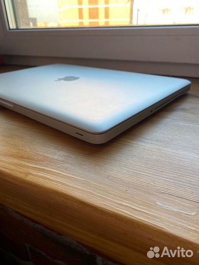 Apple MacBook Pro 15 2017 i7/16gb/1tb Много