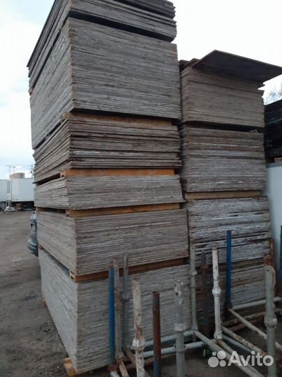 Фанера ламинированная б/у