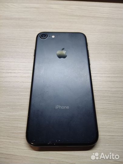 iPhone 7, 128 ГБ