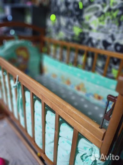 Детская кроватка