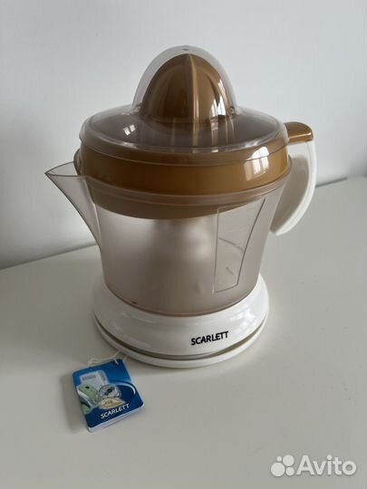 Соковыжималка для цитрусовых Scarlett SC-1011