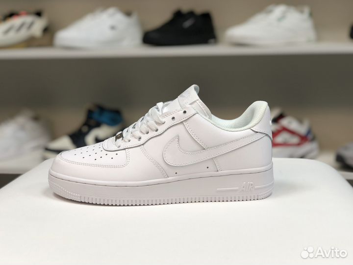 Кроссовки Nike Air Force