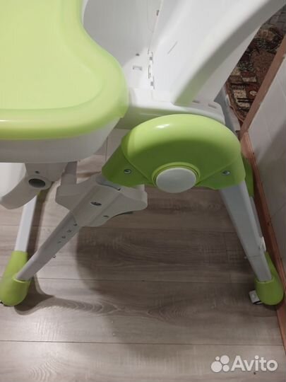 Стульчик для кормления babyton