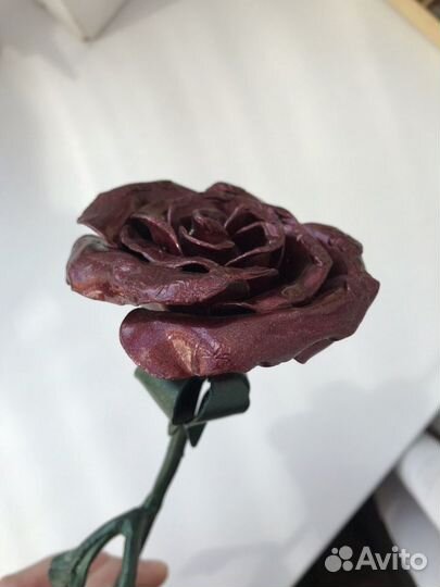 Роза декоративная из металла