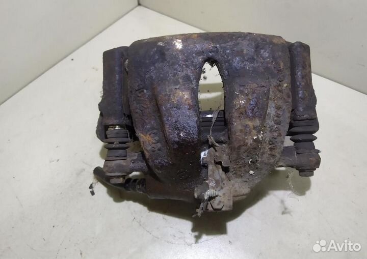 Суппорт передний левый Lancia Phedra