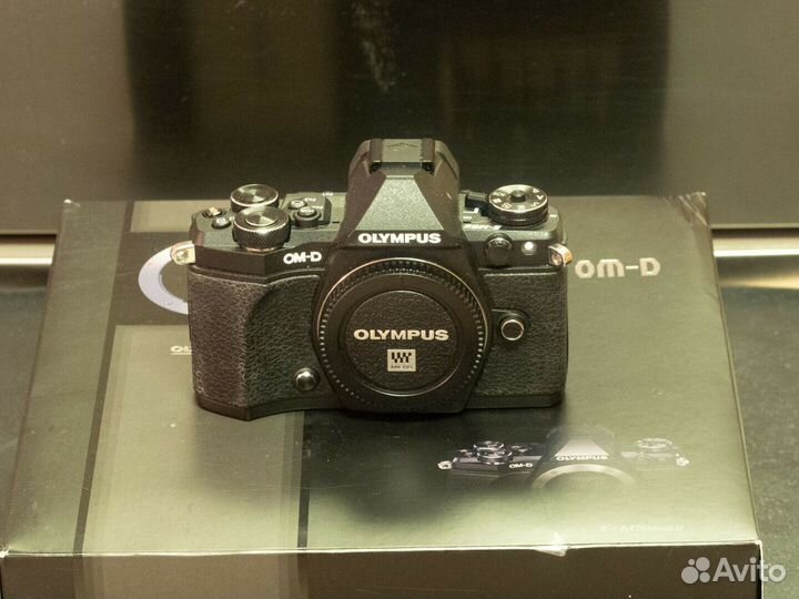 Olympus om-d e-m5 mark II + 12-32 + 45-150