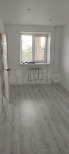 2-к. квартира, 43 м², 2/4 эт.