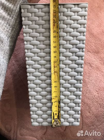 Кашпо и горшки для цветов