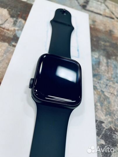 Часы Apple Watch Series SE Gen 1 44 мм