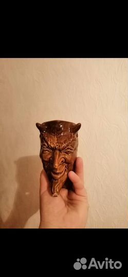 Кружка -поильник мефистофель. обливная керамика