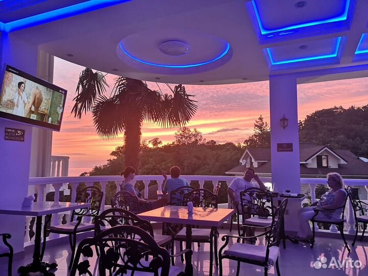 Повар универсал в мини отель