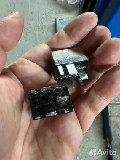 Реле AMR5473 для Фрилендер 1