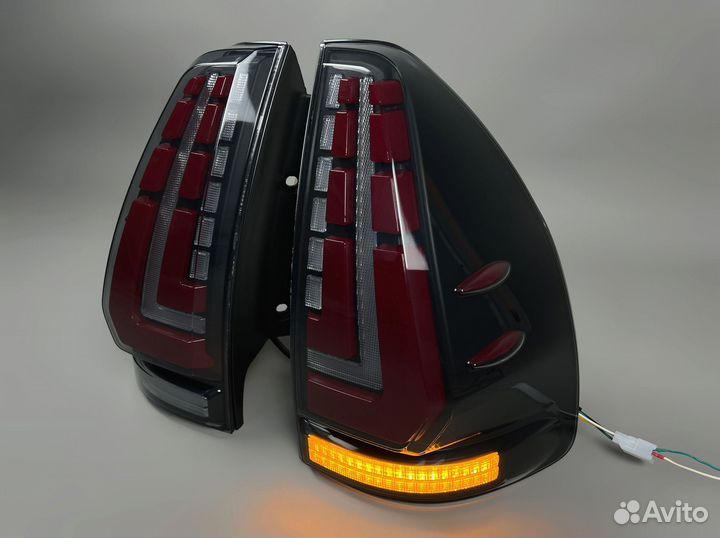 Задние фары Toyota Land Cruiser Prado 120