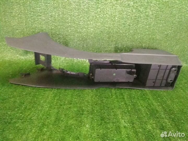 Подлокотник центральная консоль Lifan Solano 620