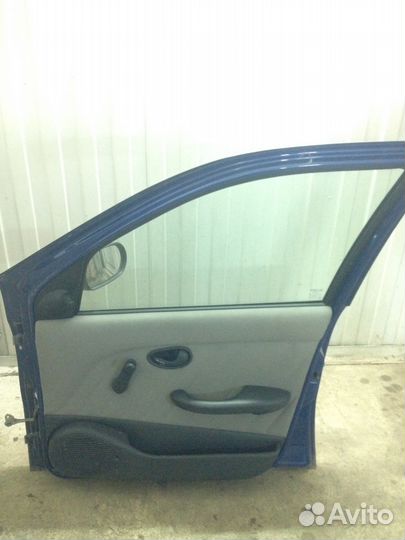 Дверь передняя правая Фиат Альбеа