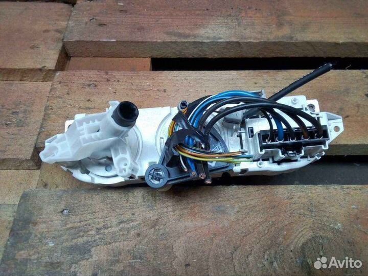 Блок управления отопителем Ford Focus 2 1.6 2008