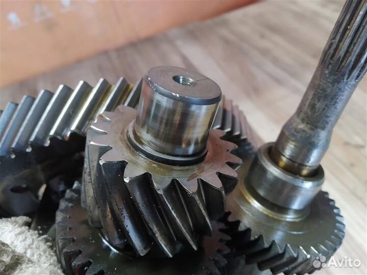 Вал вторичный Opel Astra H (2004-2014)