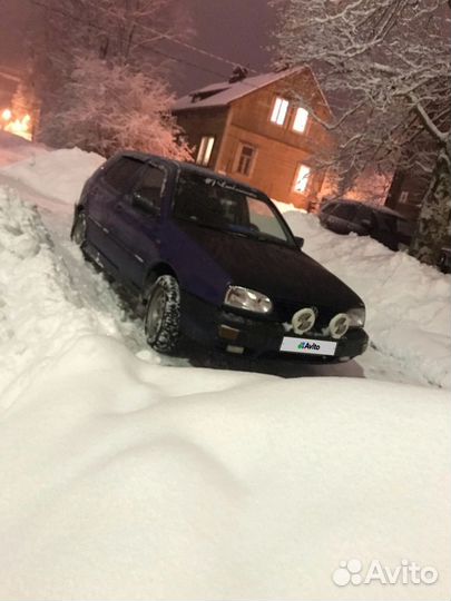 Volkswagen Golf 1.9 МТ, 1996, 100 000 км