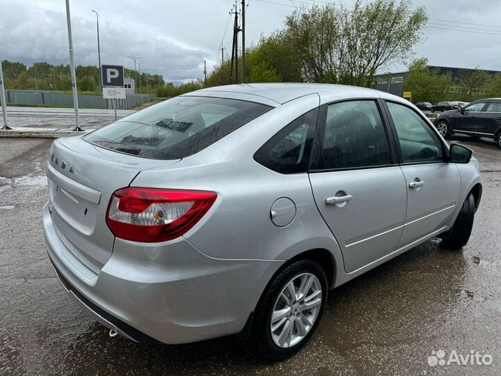 LADA Granta 1.6 МТ, 2024