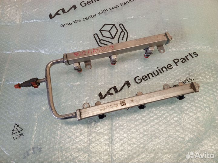 Форсунка топливная Ford Explorer 2014 год