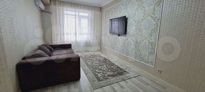 2-к. квартира, 75 м², 4/13 эт.