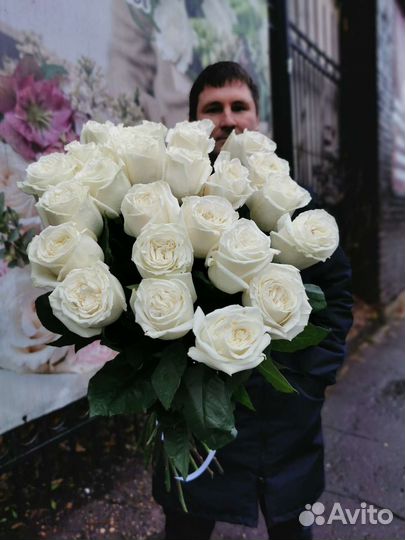 Роза пионовидная белая Букет белых роз