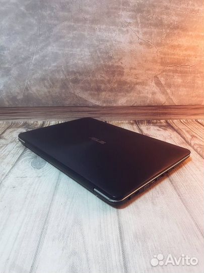 Игровой ноутбук Asus/Core i5-4200u/ gf/gt 820m