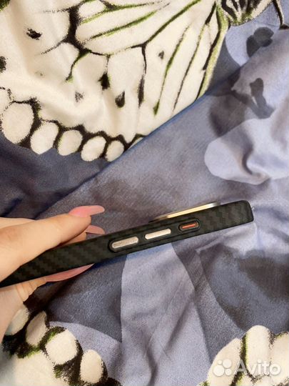 Чехол на iPhone 14 pro