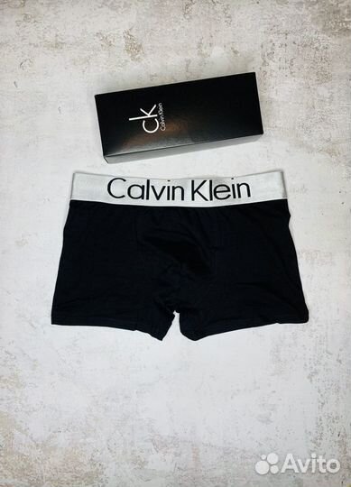 Мужские трусы Calvin Klein в коробке