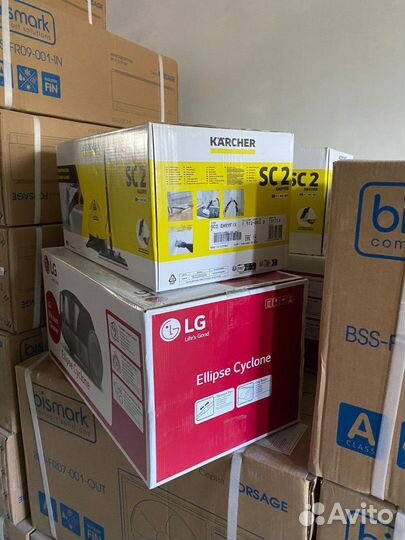 Пароочистители. Моющие пылесосы Karcher новые