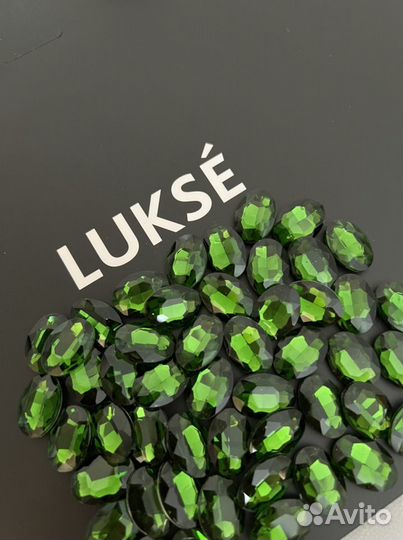 Стразы камни 400 шт за 1000