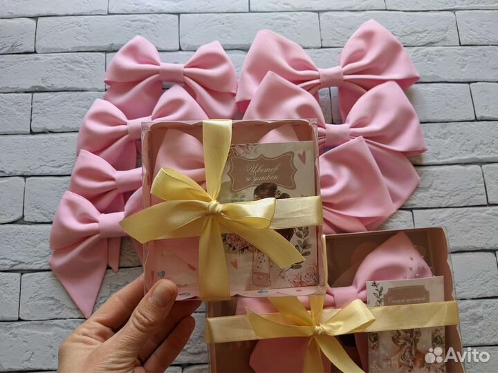 Бант на заколке ручная работа