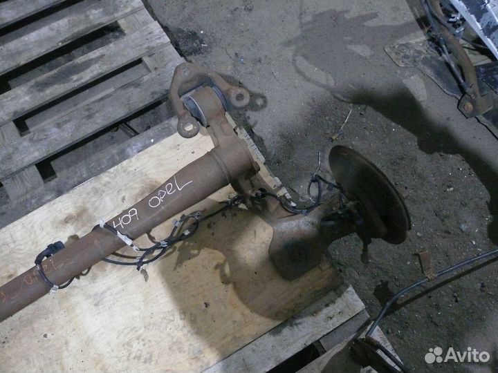 Задняя балка Opel Astra H универсал