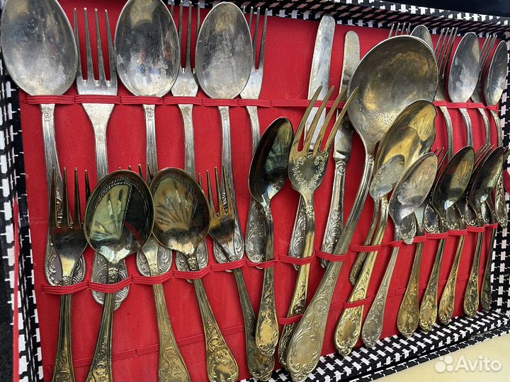 Набор столовых приборов италия ретро