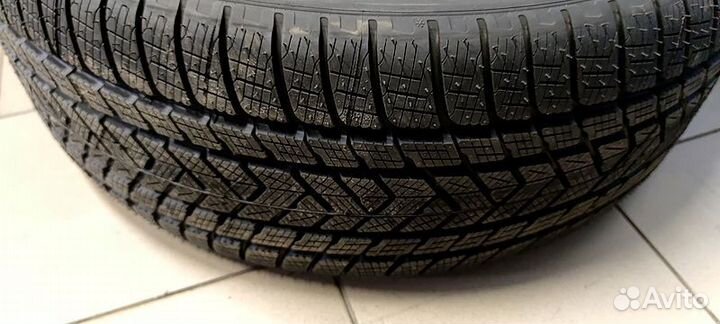 Pirelli Scorpion Winter 255/50 R19 103H