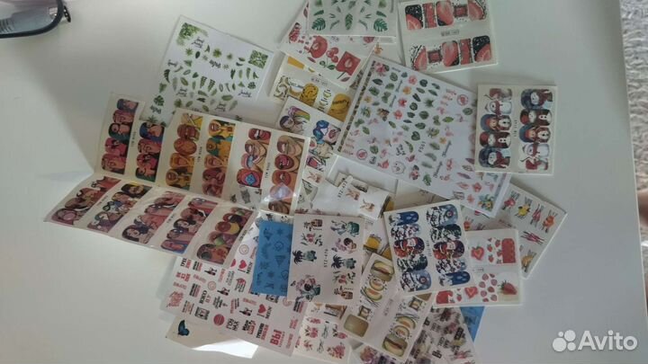 Наклейки на ногти