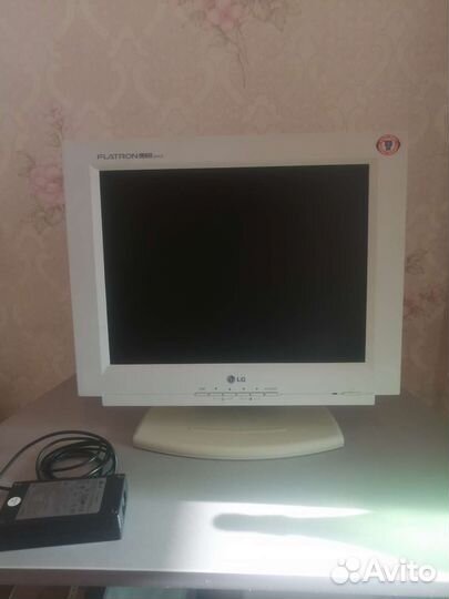 Монитор LG