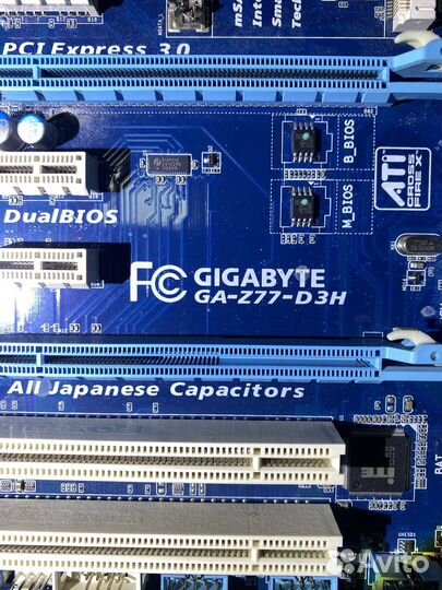 Материнская плата Gigabyte GA-Z77-D3H