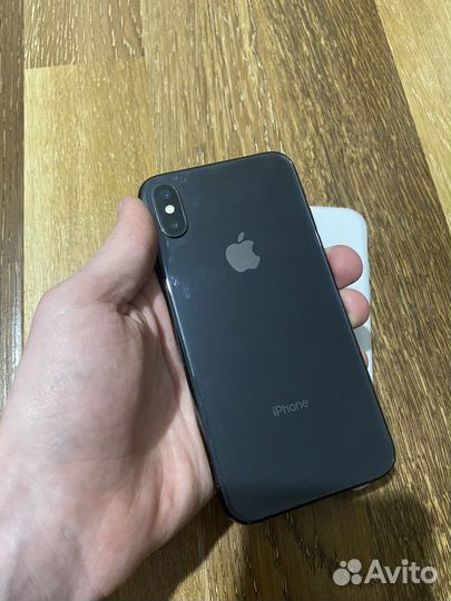iPhone X, 64 ГБ