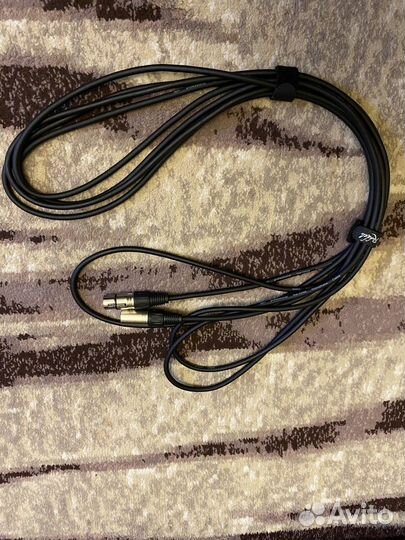 Микрофонный кабель XLR