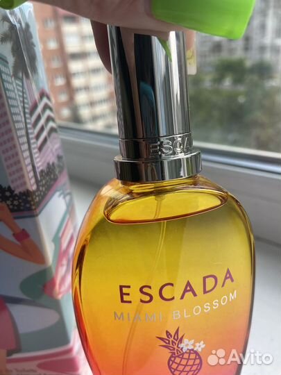 Туалетная вода Escada Miami Blossom LE