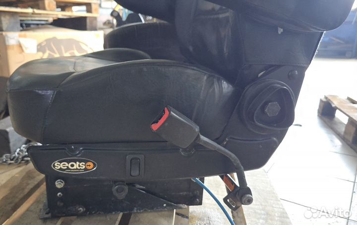 Сиденье водительское кожа USA б/у 20246