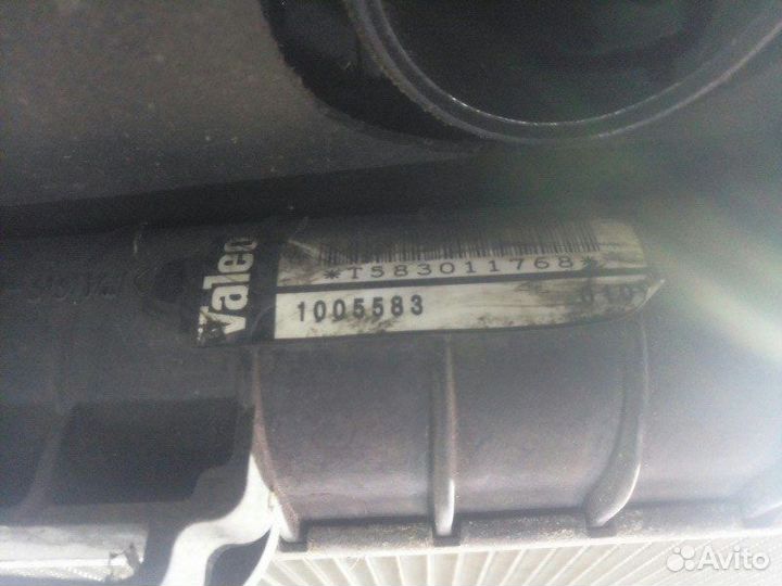 Радиатор охлаждения Mercedes-Benz ML-Class