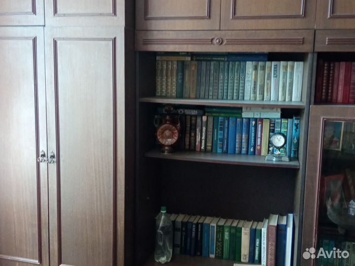 Шкаф стенка